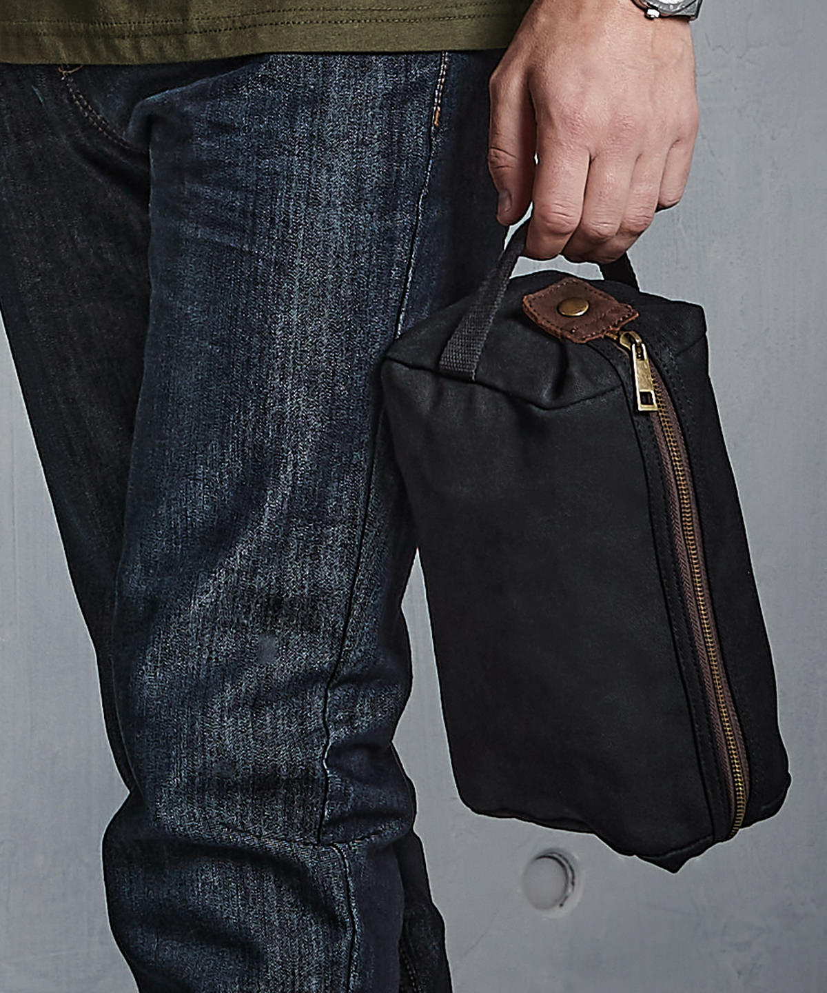 Heritage waxed canvas wash bag